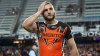 407619-robbie-farah.jpg