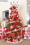 red-and-white-christmas-tree-800x1200.jpg